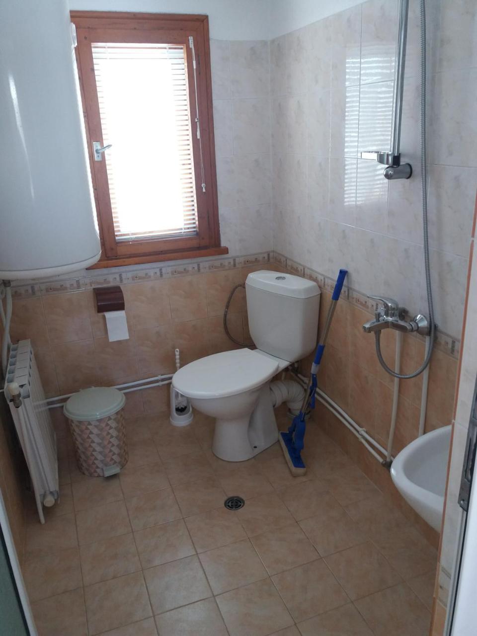 Guest House Ahp Mala Tsŭrkva Dış mekan fotoğraf